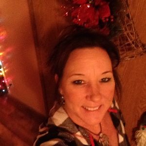 Meet your Posher, Debra